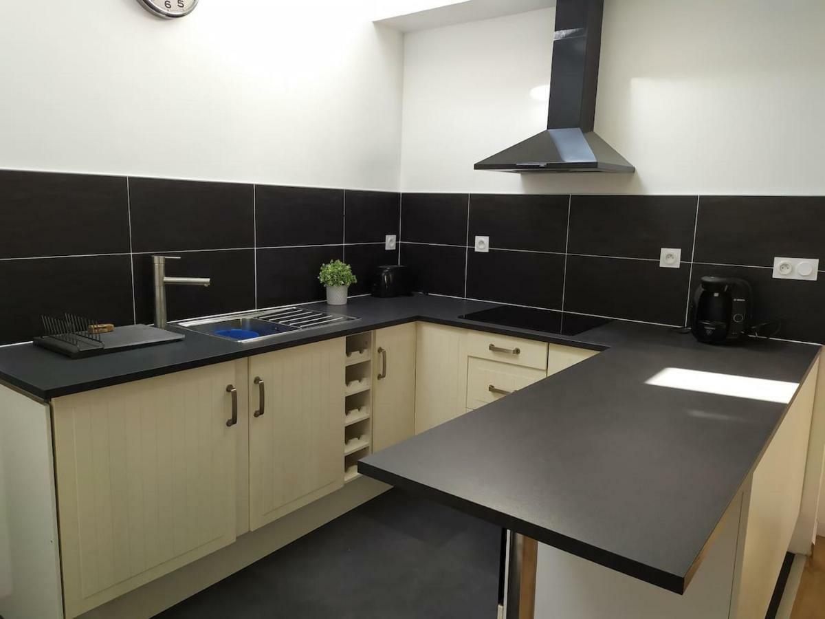 Duplex Plein Centre Ville 10B Malestroit Ngoại thất bức ảnh